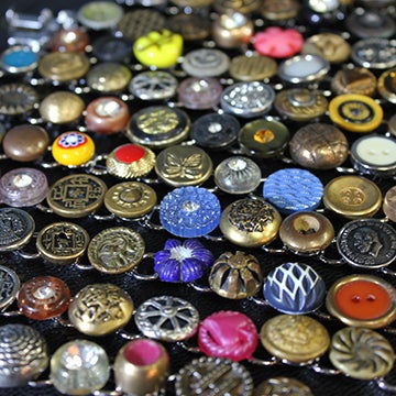 Vintage hot sale button bracelets